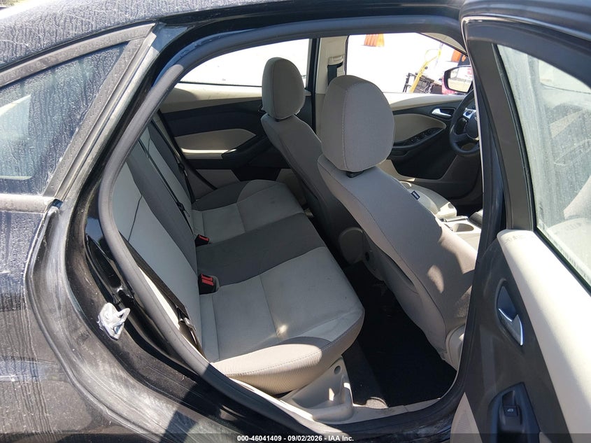 2014 FORD FOCUS auction photo 8