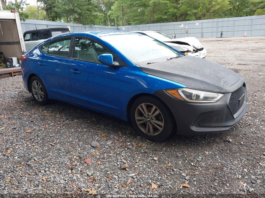 2017 HYUNDAI ELANTRA auction photo 1
