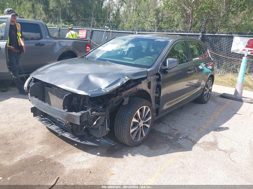 Vin: kmhh35le5ju078410, lot: 46540879, hyundai elantra gt 20182
