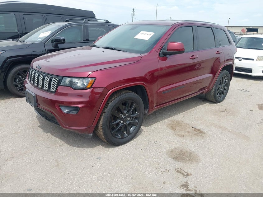 2017 JEEP GRAND CHEROKEE auction photo 2