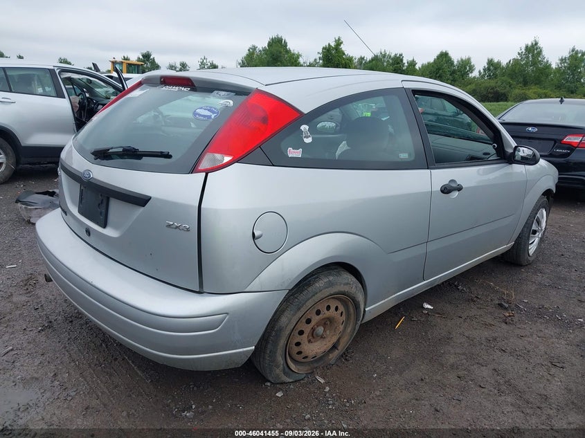 2005 FORD FOCUS auction photo 4