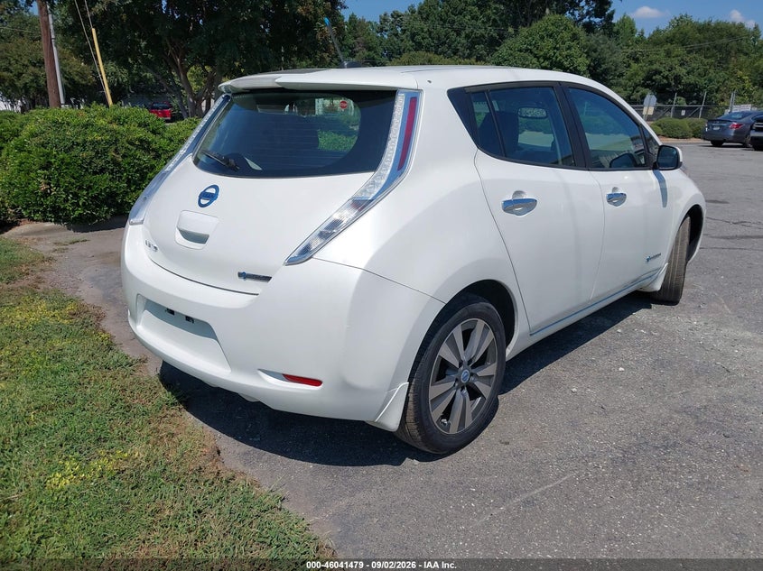 2013 NISSAN LEAF auction photo 4