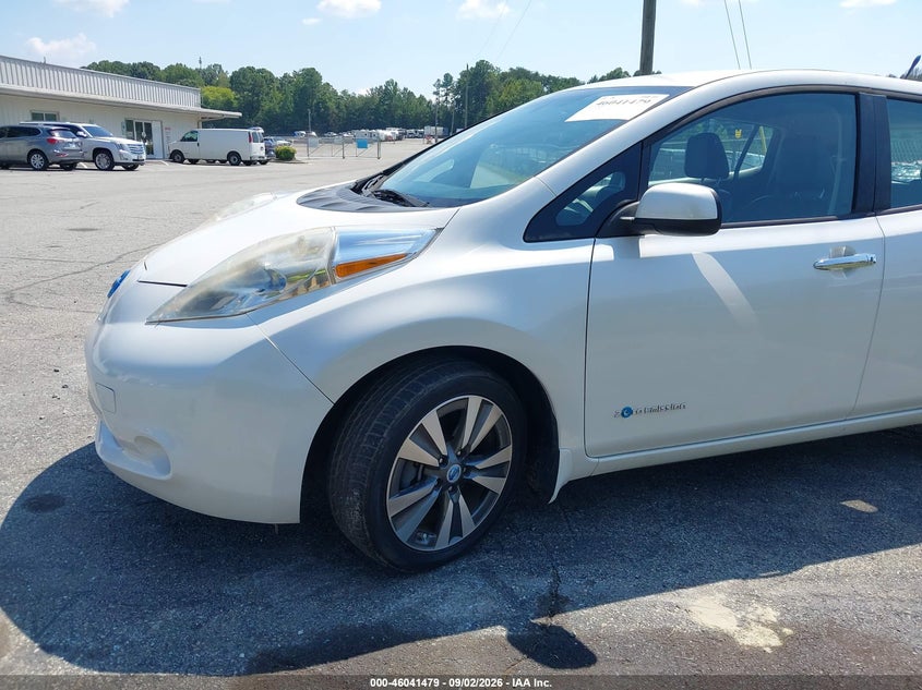 2013 NISSAN LEAF auction photo 6