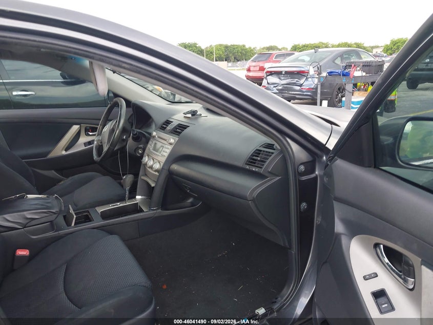 2011 TOYOTA CAMRY SEDAN 2.5L I-4 DOHC, VVT, 179HP