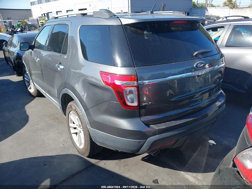 2015 FORD EXPLORER auction photo 3