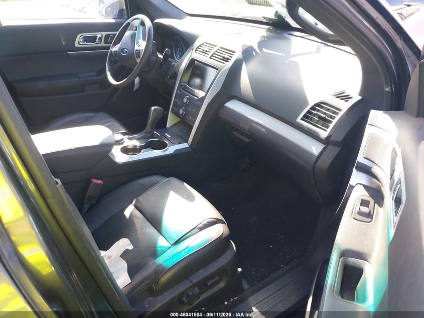 2015 FORD EXPLORER auction photo 5