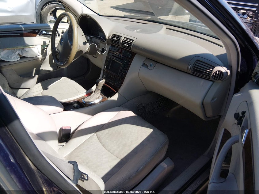 MERCEDES-BENZ C 320 2002 VIN WDBRH64J92F112140