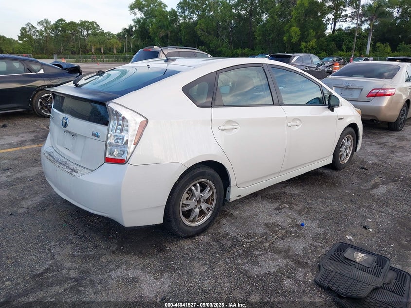 2010 TOYOTA PRIUS auction photo 4
