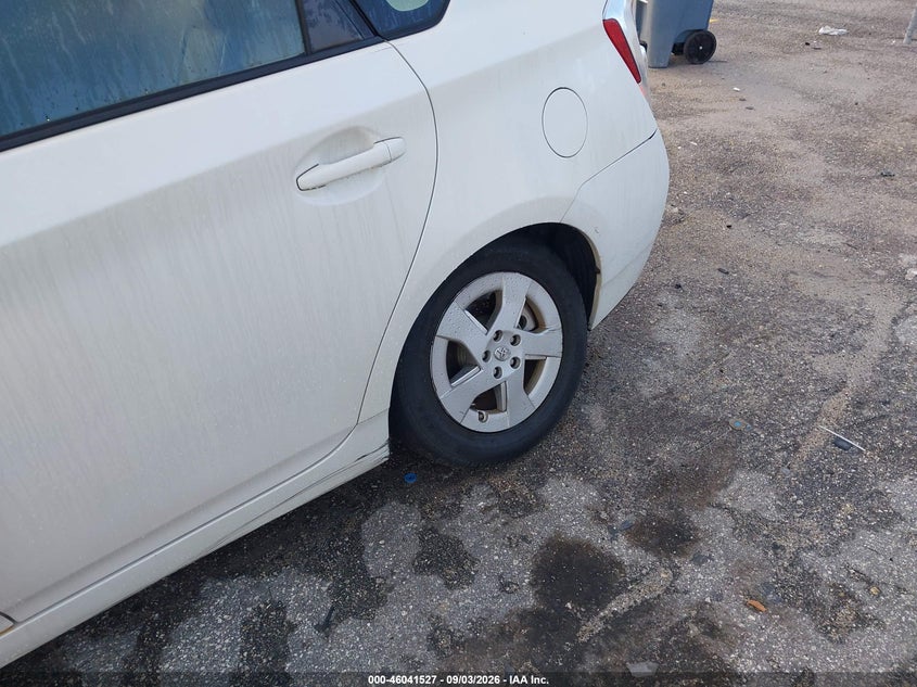 2010 TOYOTA PRIUS auction photo 6