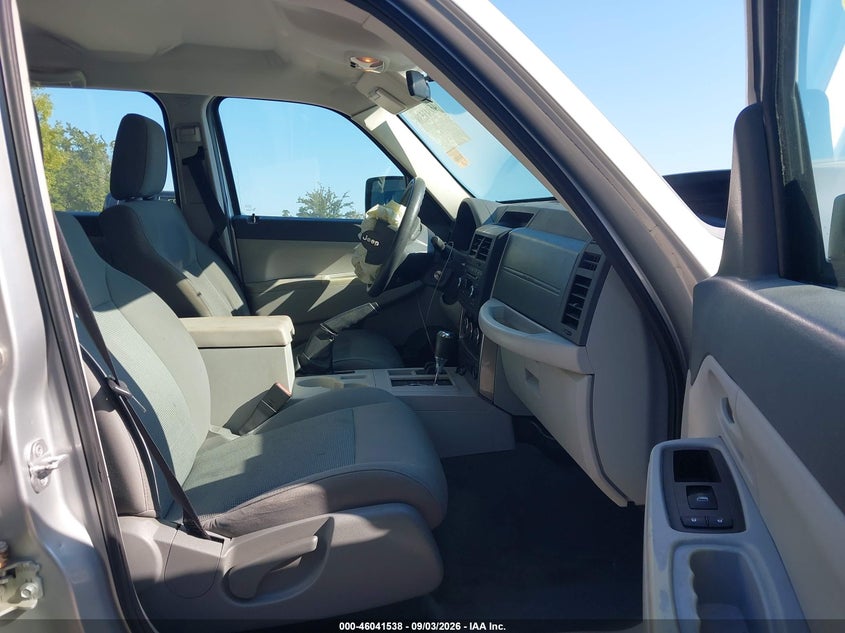 JEEP LIBERTY 2008 VIN 1J8GN28K08W174797