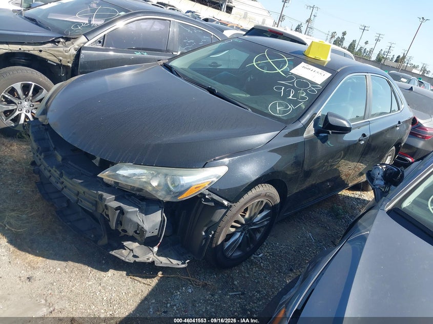 2015 TOYOTA CAMRY auction photo 2