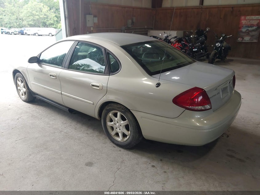 2006 FORD TAURUS auction photo 3