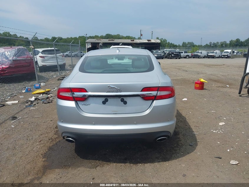 JAGUAR XF - zdjęcie 16