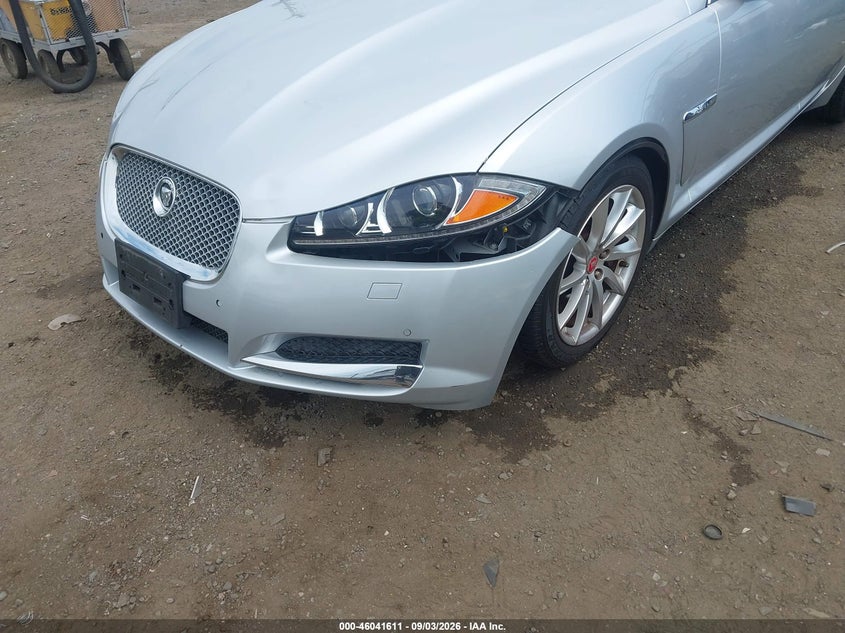 JAGUAR XF - zdjęcie 17