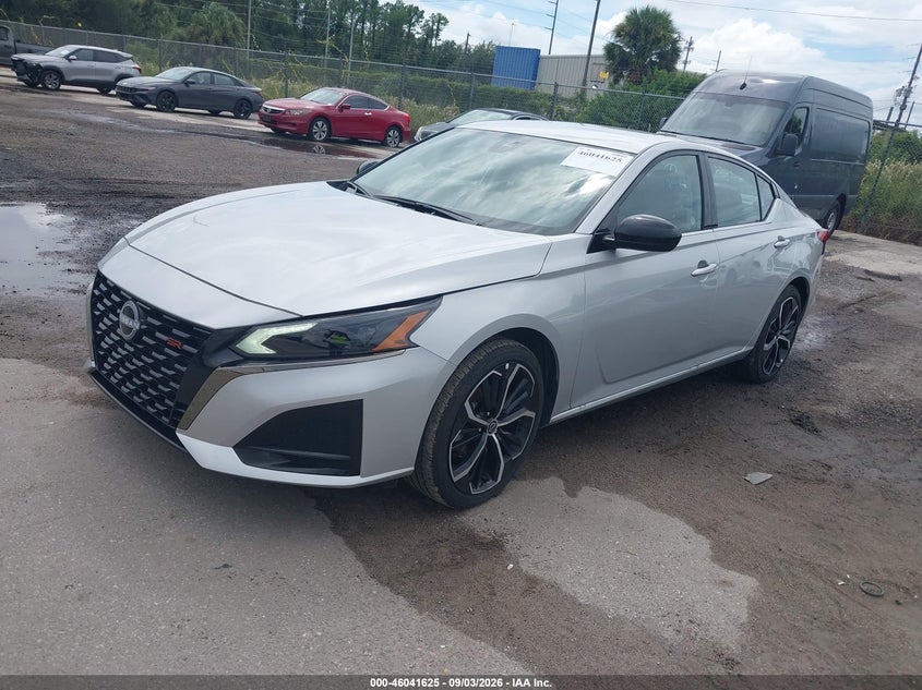 2025 NISSAN ALTIMA auction photo 2