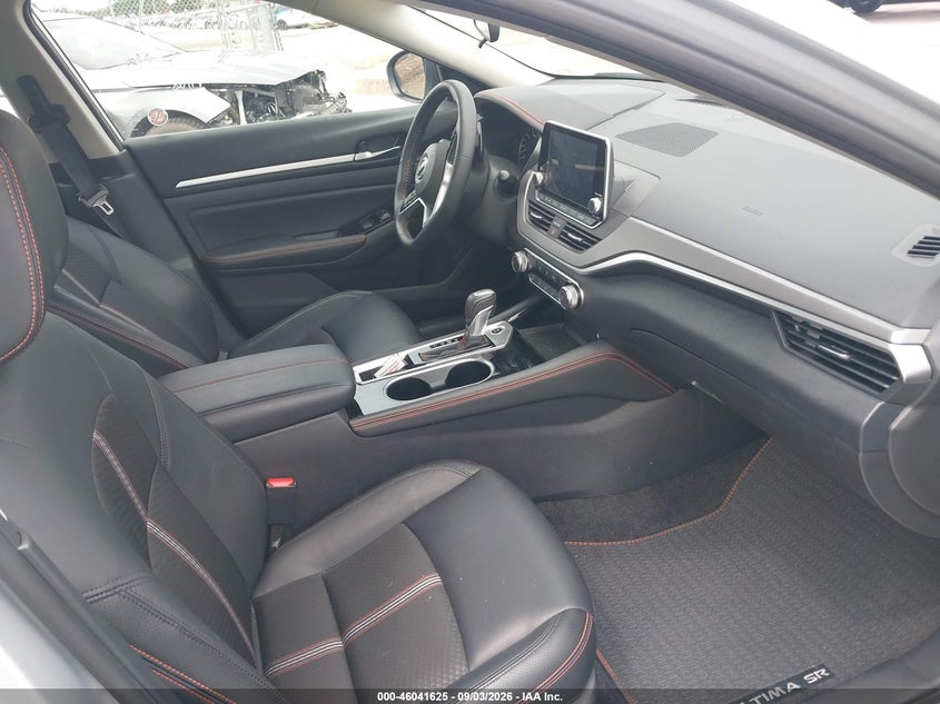 2025 NISSAN ALTIMA auction photo 5