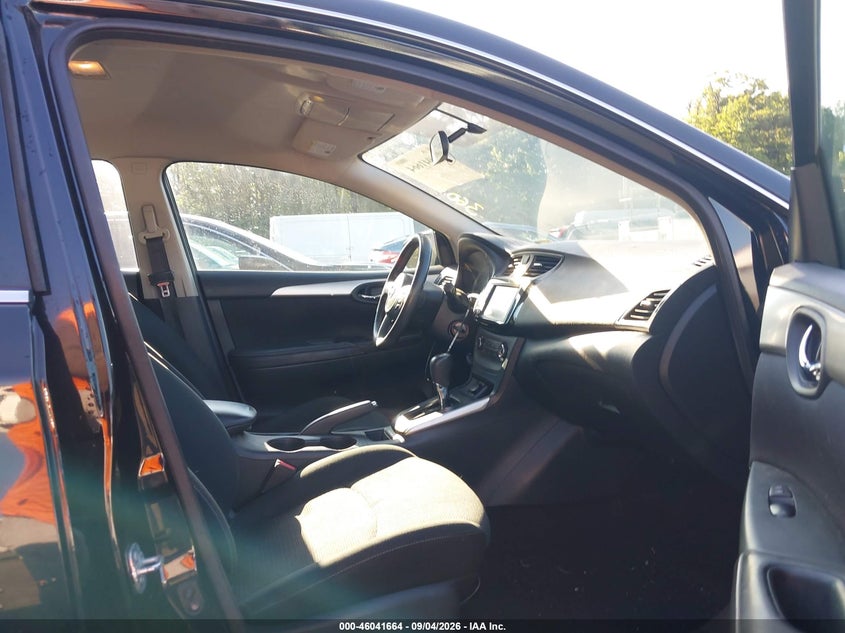 2019 NISSAN SENTRA auction photo 5