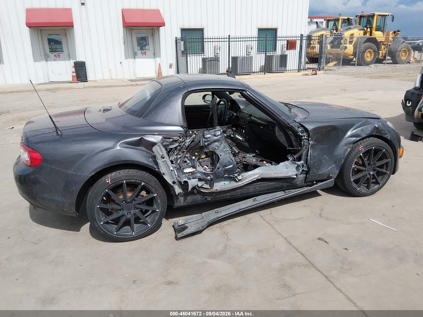 2015 MAZDA MX-5 MIATA GRAND TOURING · Фото 14