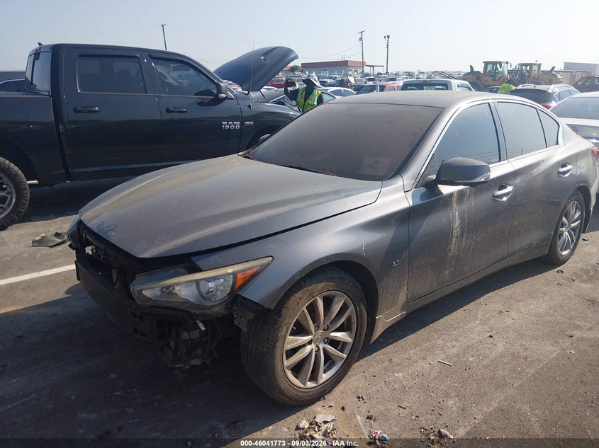 2015 INFINITI Q50 auction photo 2