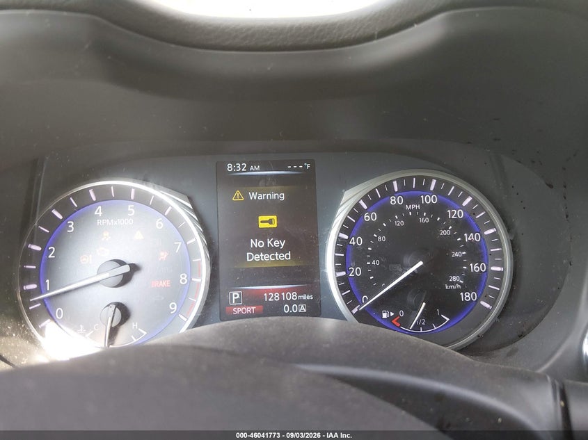 2015 INFINITI Q50 auction photo 7