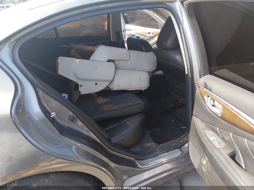 2015 INFINITI Q50 auction photo 8