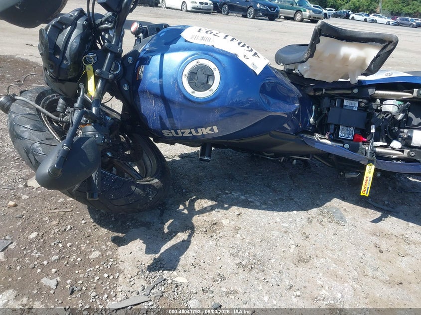 SUZUKI SV650 2023