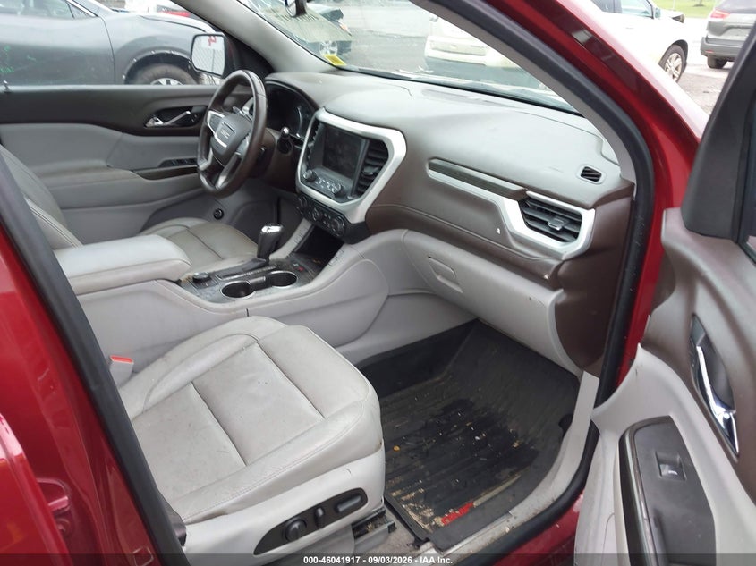 2017 GMC ACADIA auction photo 5