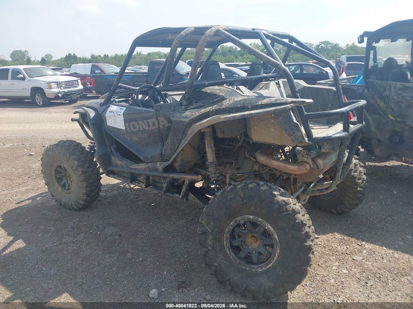 HONDA SXS1000 2022
