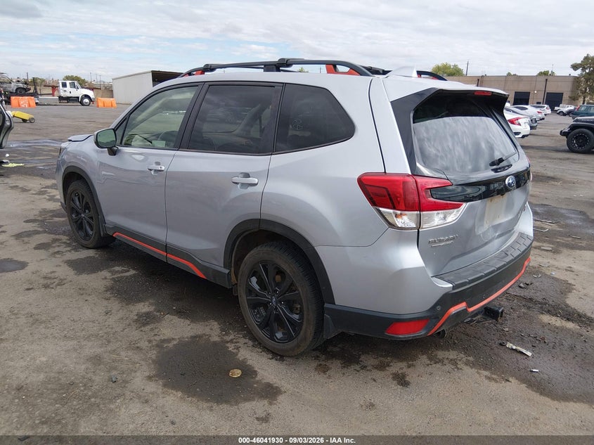 Subaru Forester - фото 3