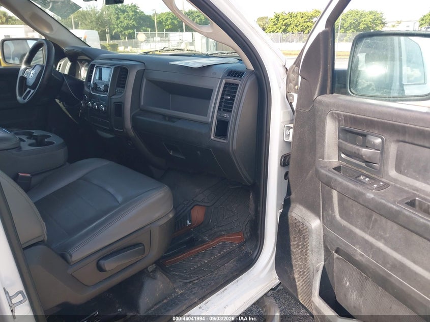 RAM 1500 2015 VIN 1C6RR6FG4FS554649