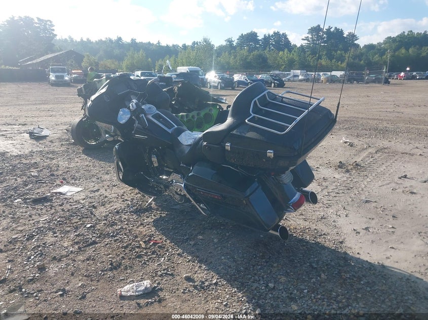 HARLEY-DAVIDSON FLTRU 2016