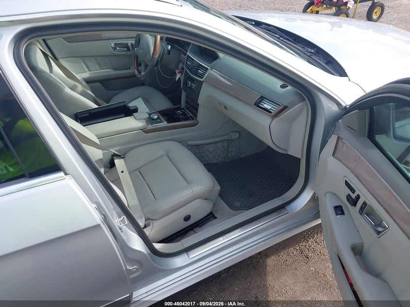 2011 MERCEDES-BENZ E 350 auction photo 5