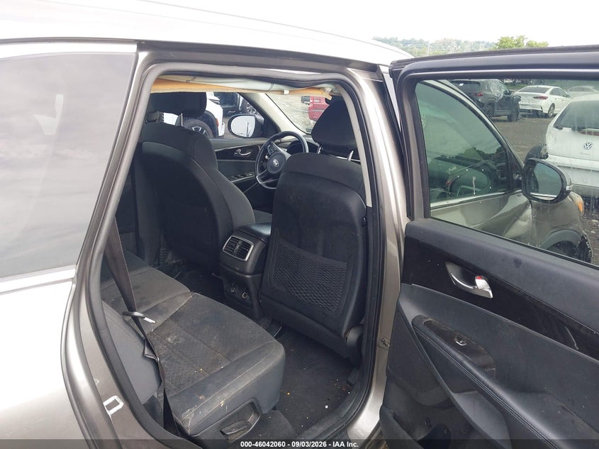 KIA SORENTO 2016 VIN 5XYPGDA55GG090844