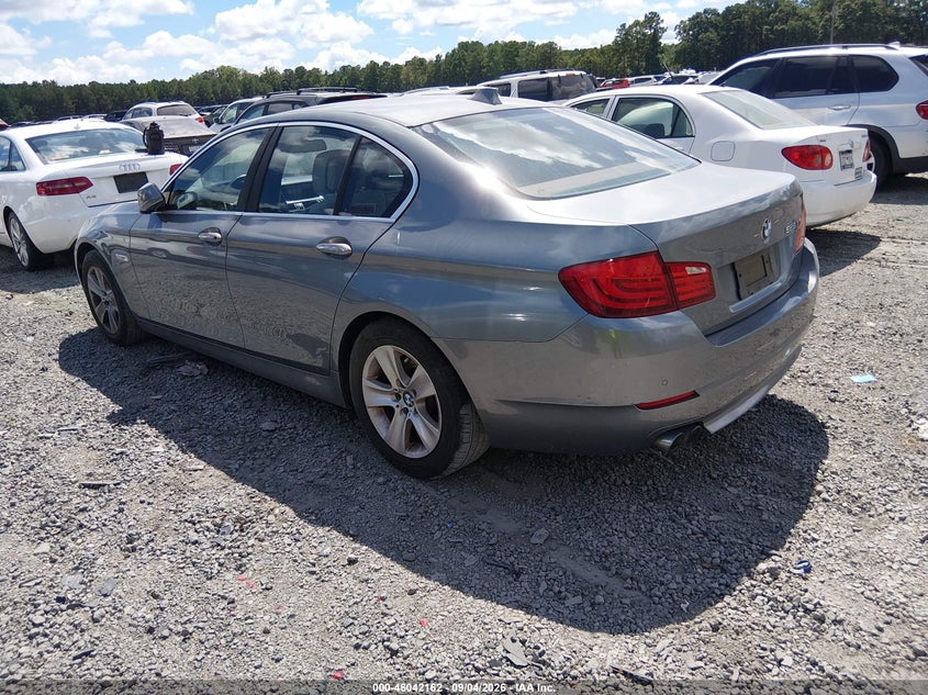 2011 BMW 528I auction photo 3