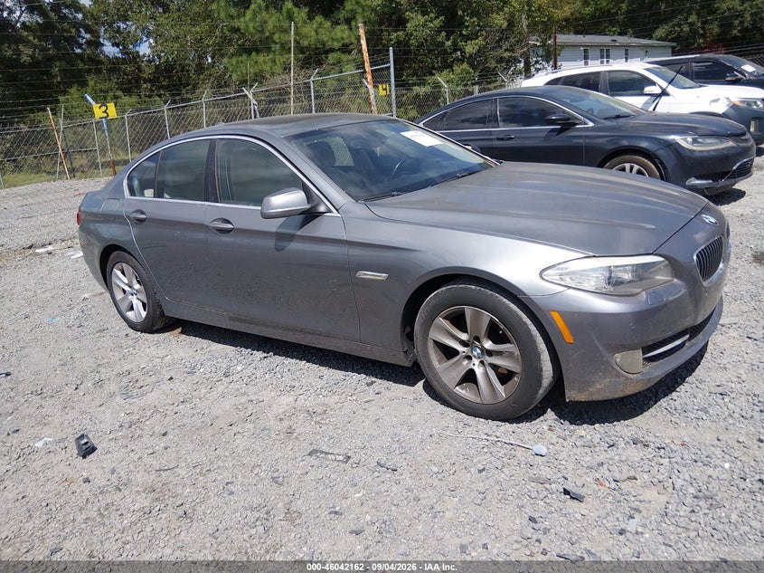 2011 BMW 528I auction photo 6