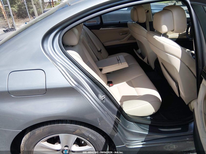 2011 BMW 528I auction photo 8