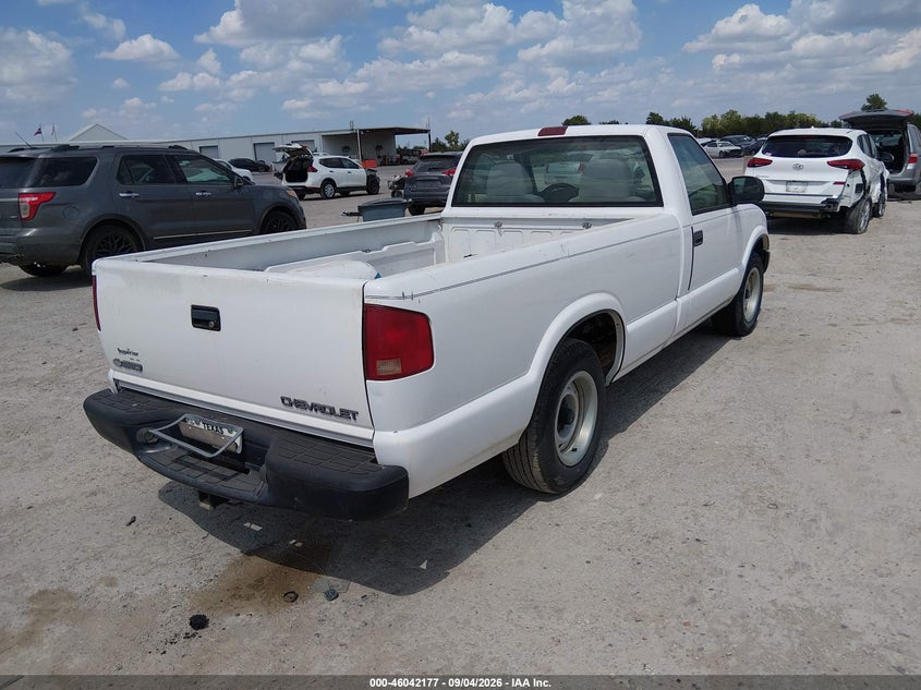 2003 CHEVROLET S-10 auction photo 4