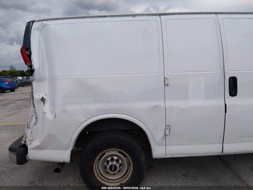CHEVROLET EXPRESS 2003 VIN 1GCGG25V531142210