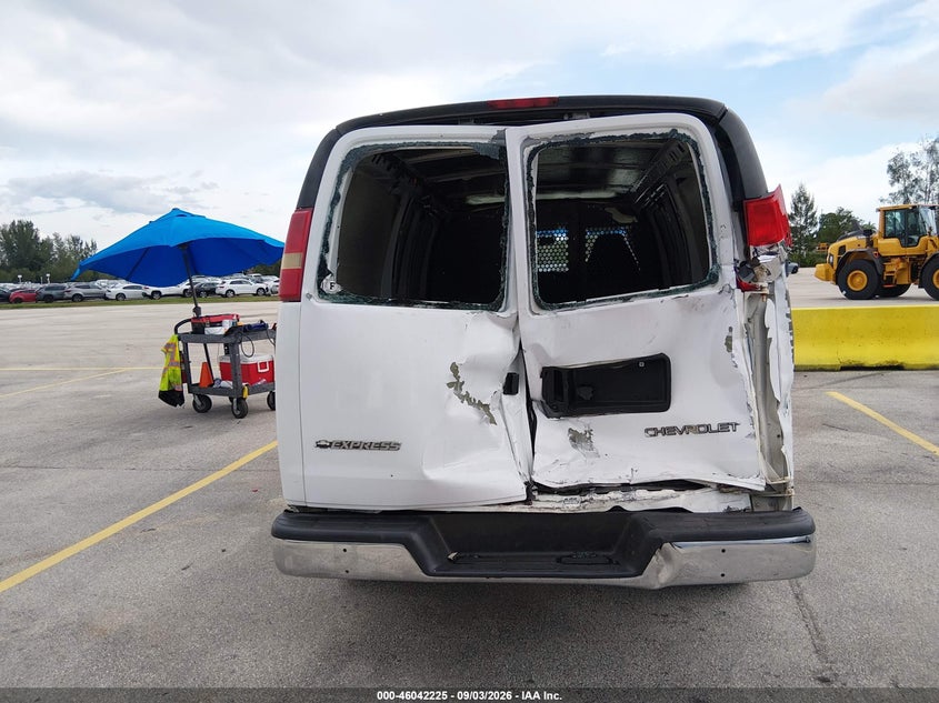 CHEVROLET EXPRESS 2003 VIN 1GCGG25V531142210