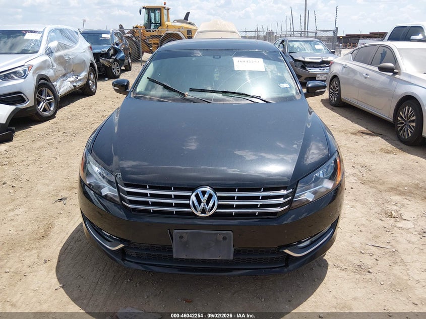 2013 VOLKSWAGEN PASSAT auction photo 6