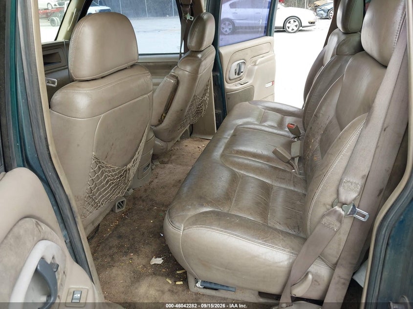CHEVROLET C3500 1998 VIN 1GCHC33J9WF008457
