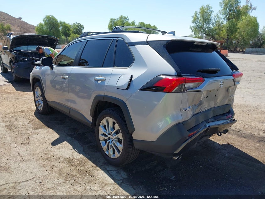 TOYOTA RAV4 - zdjęcie 3
