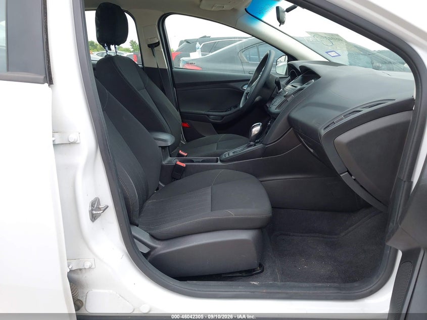 2016 FORD FOCUS auction photo 5