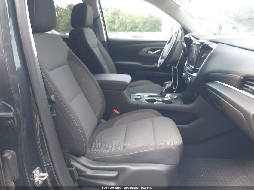 CHEVROLET TRAVERSE 2021 VIN 1GNEVGKW8MJ207440