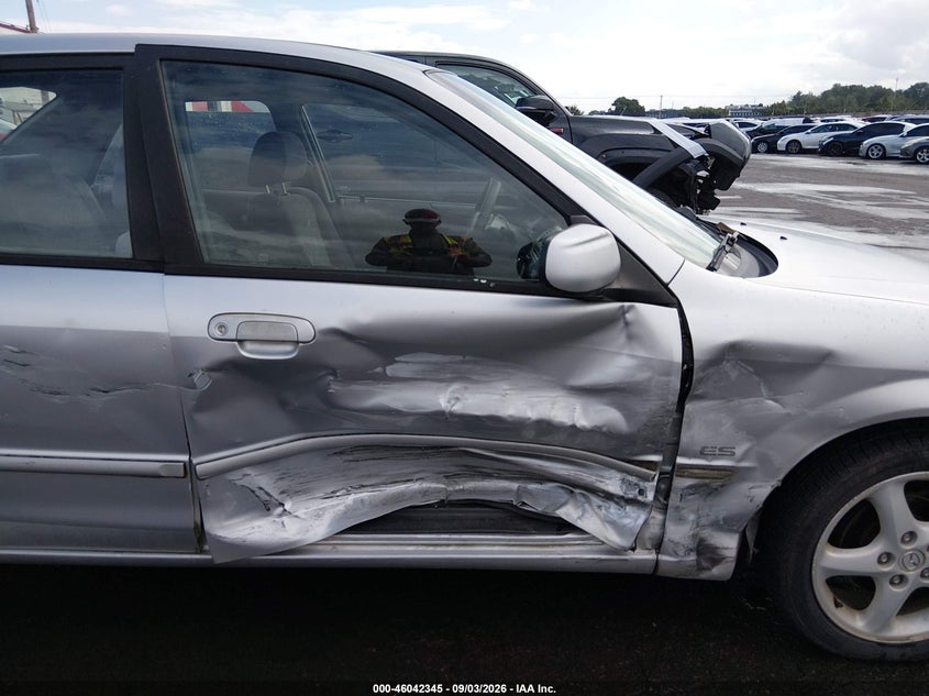 MAZDA PROTEGE 2002 VIN JM1BJ226721579522