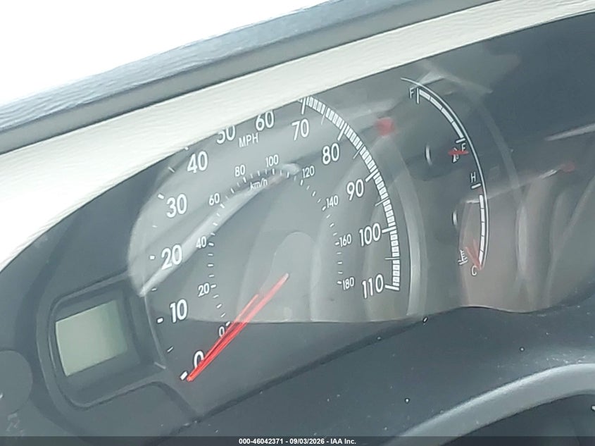 2014 TOYOTA SIENNA VAN 3.5L V-6 DOHC, VVT, 266HP