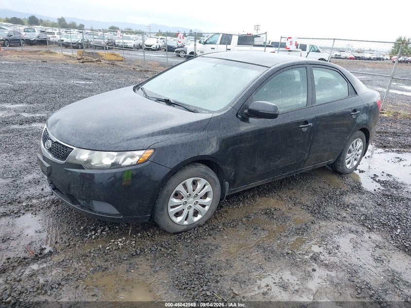 2013 Kia Forte, Обычный износ, IAAI, VIN KNAFU4A29D5741307 — фото 2