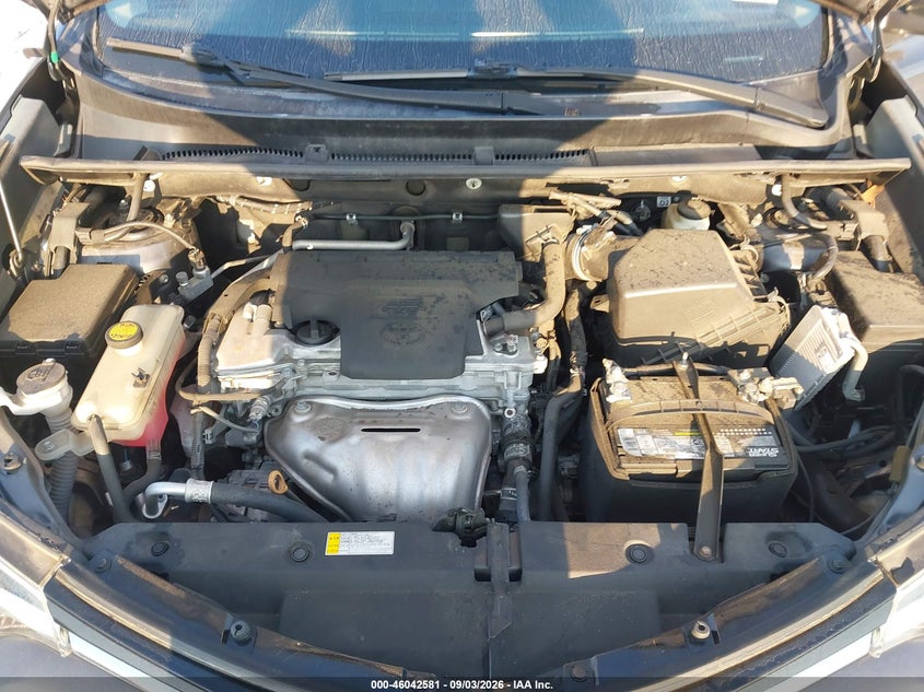TOYOTA RAV4 - zdjęcie 10