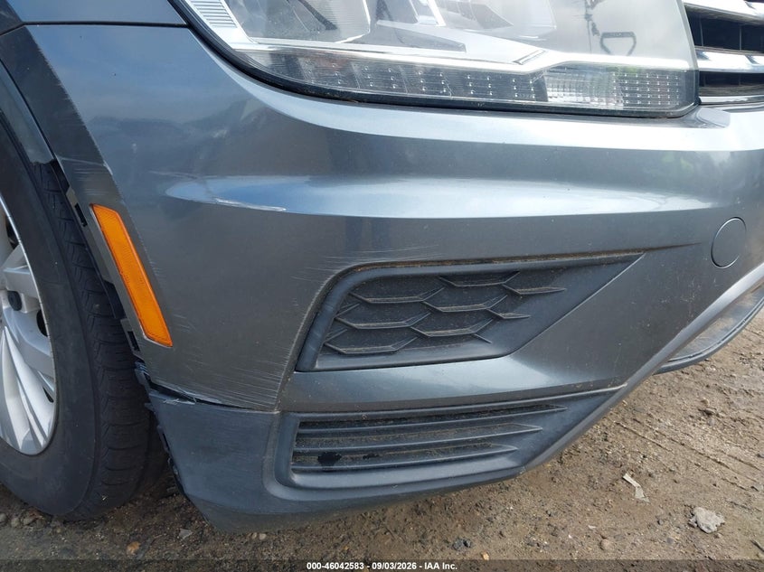 2018 VOLKSWAGEN TIGUAN auction photo 6