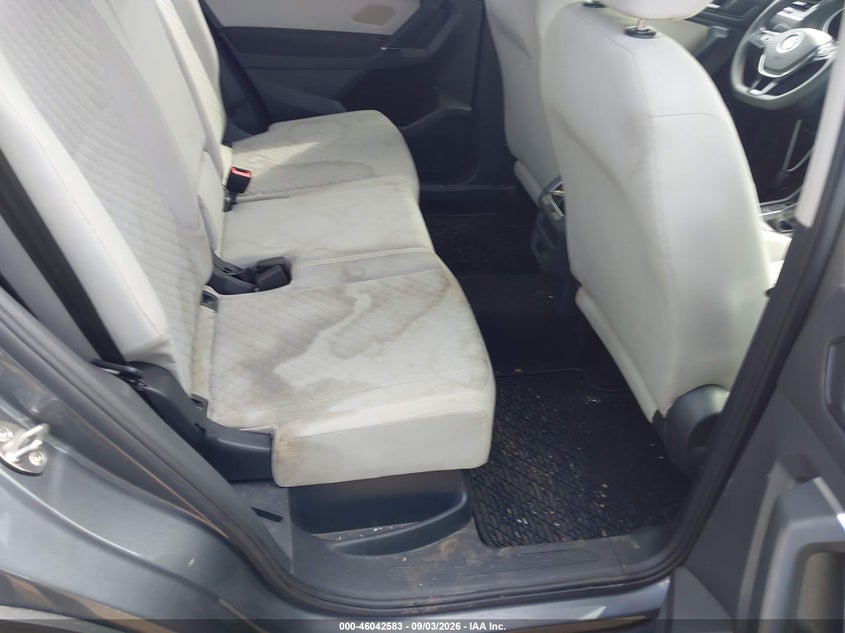 2018 VOLKSWAGEN TIGUAN auction photo 8